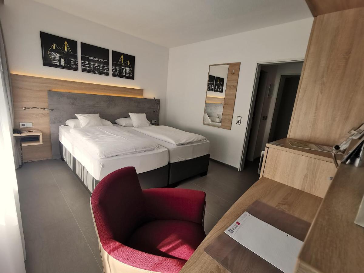Akzent Hotel Koerner Hof Dortmund Exterior foto